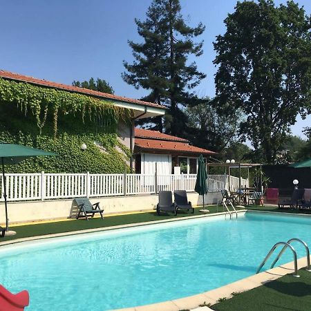 Fattoria Sequoia Bed & Breakfast Castagneto Po Eksteriør bilde