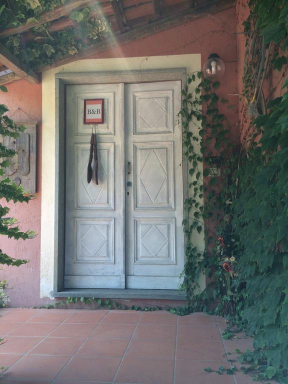Fattoria Sequoia Bed & Breakfast Castagneto Po Rom bilde