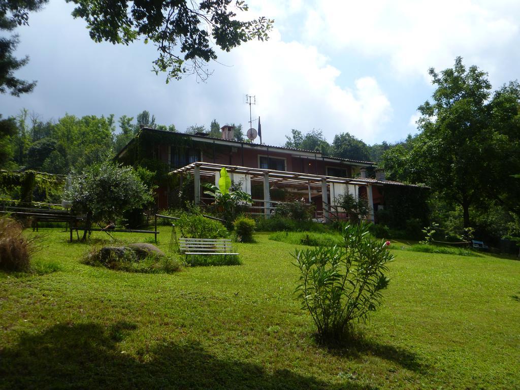 Fattoria Sequoia Bed & Breakfast Castagneto Po Eksteriør bilde